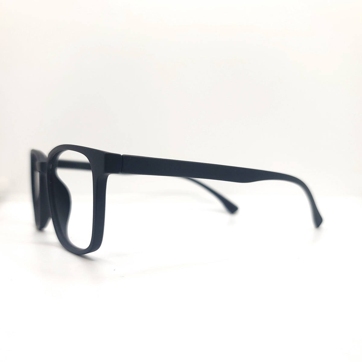 DCG SLEEK AIR FA002