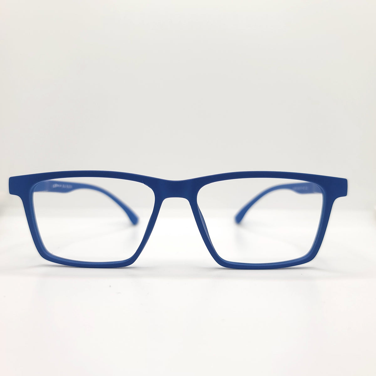 DCG SLEEK AIR 003