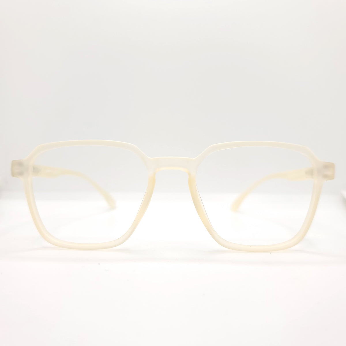 DCG SLEEK AIR 004
