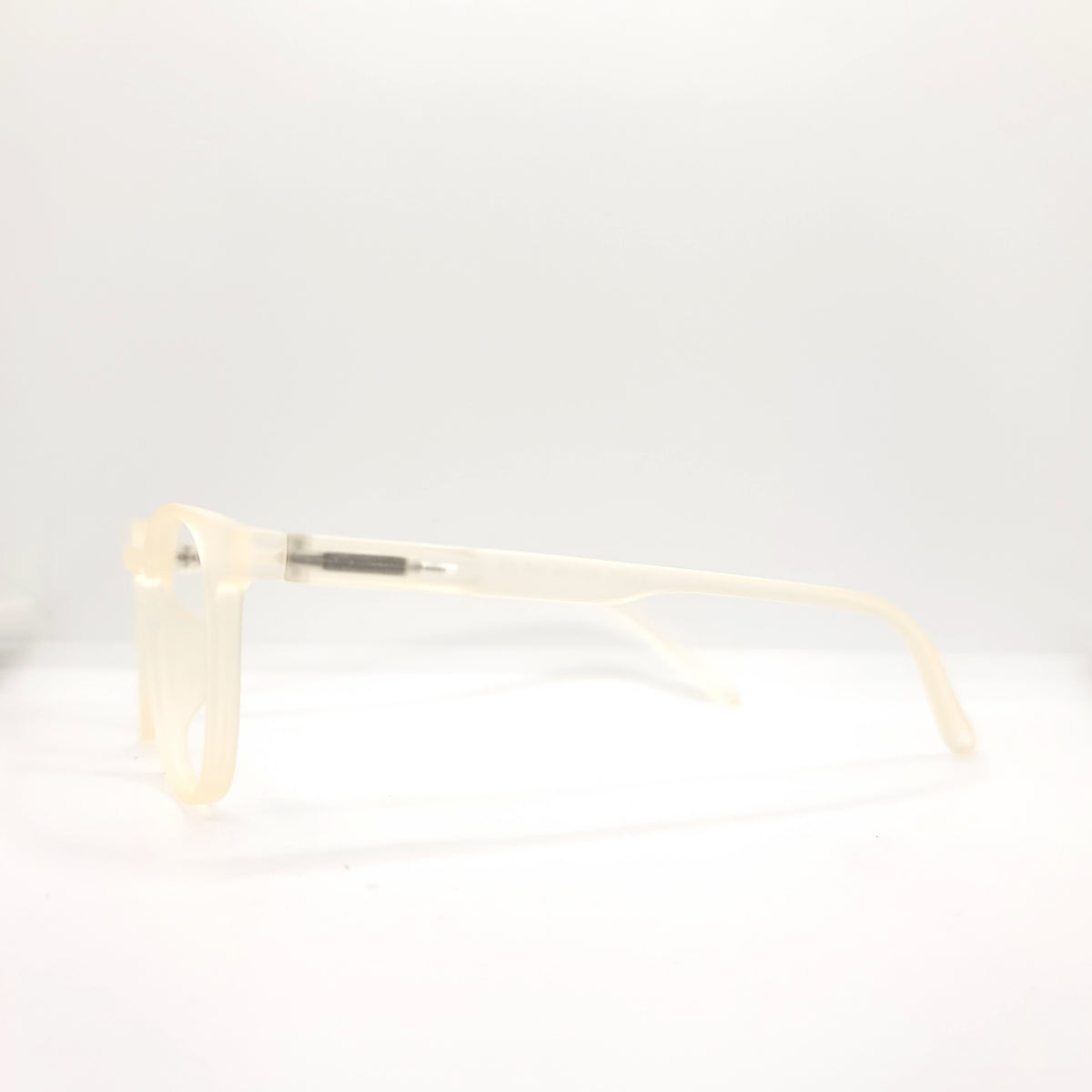DCG SLEEK AIR 006