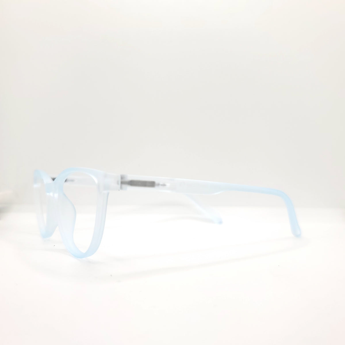 DCG SLEEK AIR 008