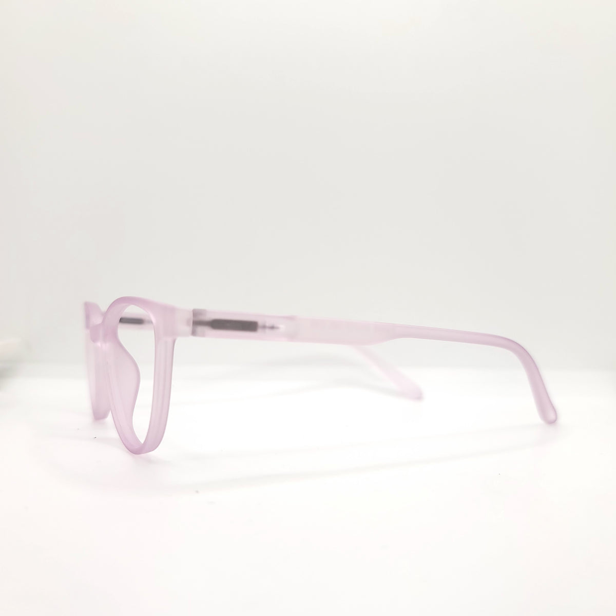 DCG SLEEK AIR 008