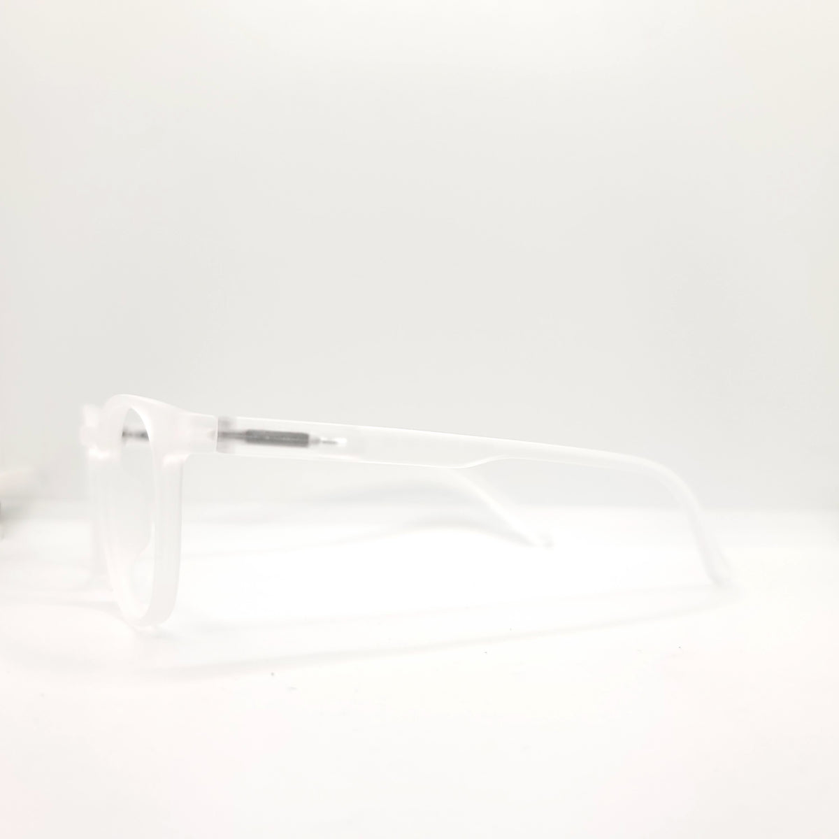 DCG SLEEK AIR 010
