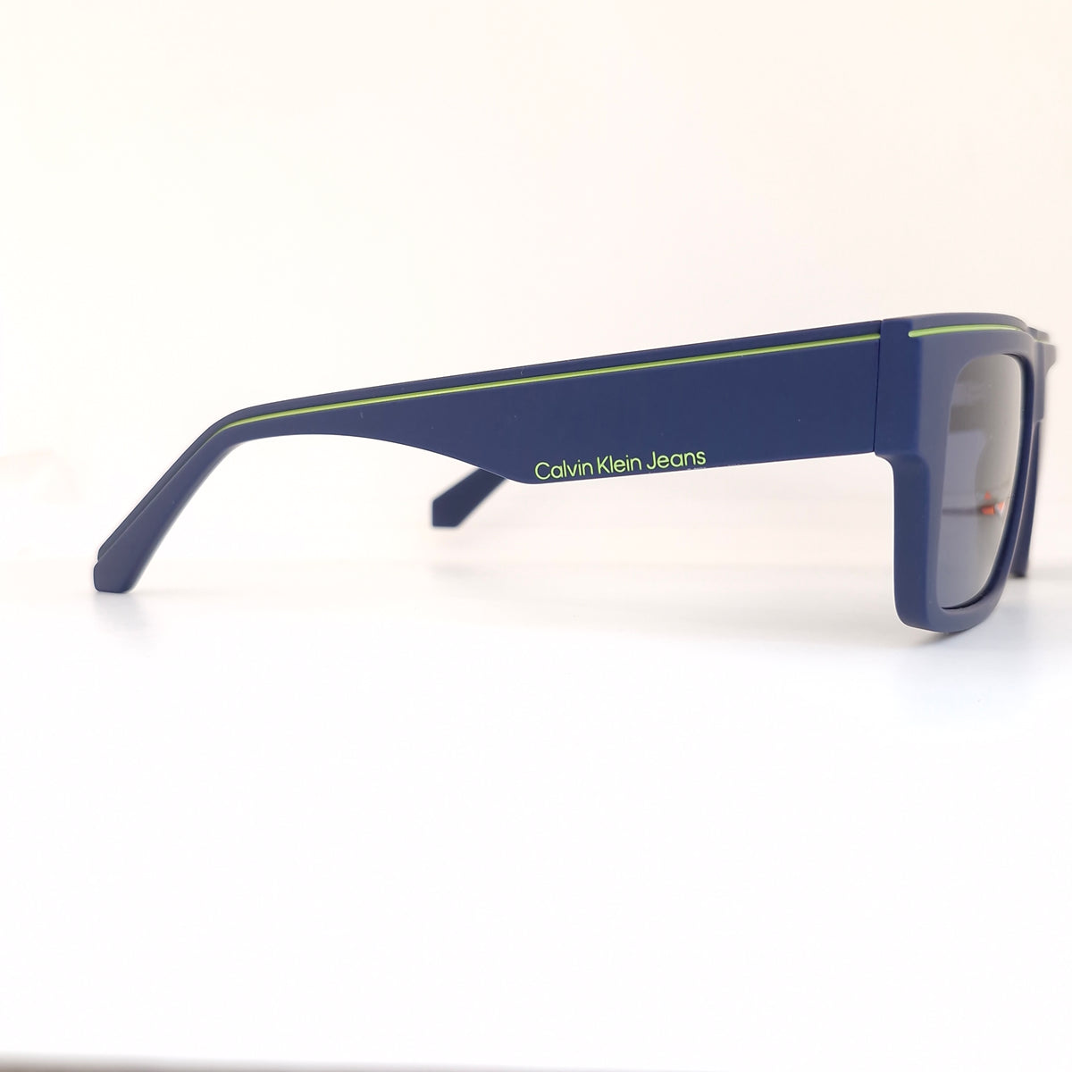 Calvin Klein CKJ24603S 002
