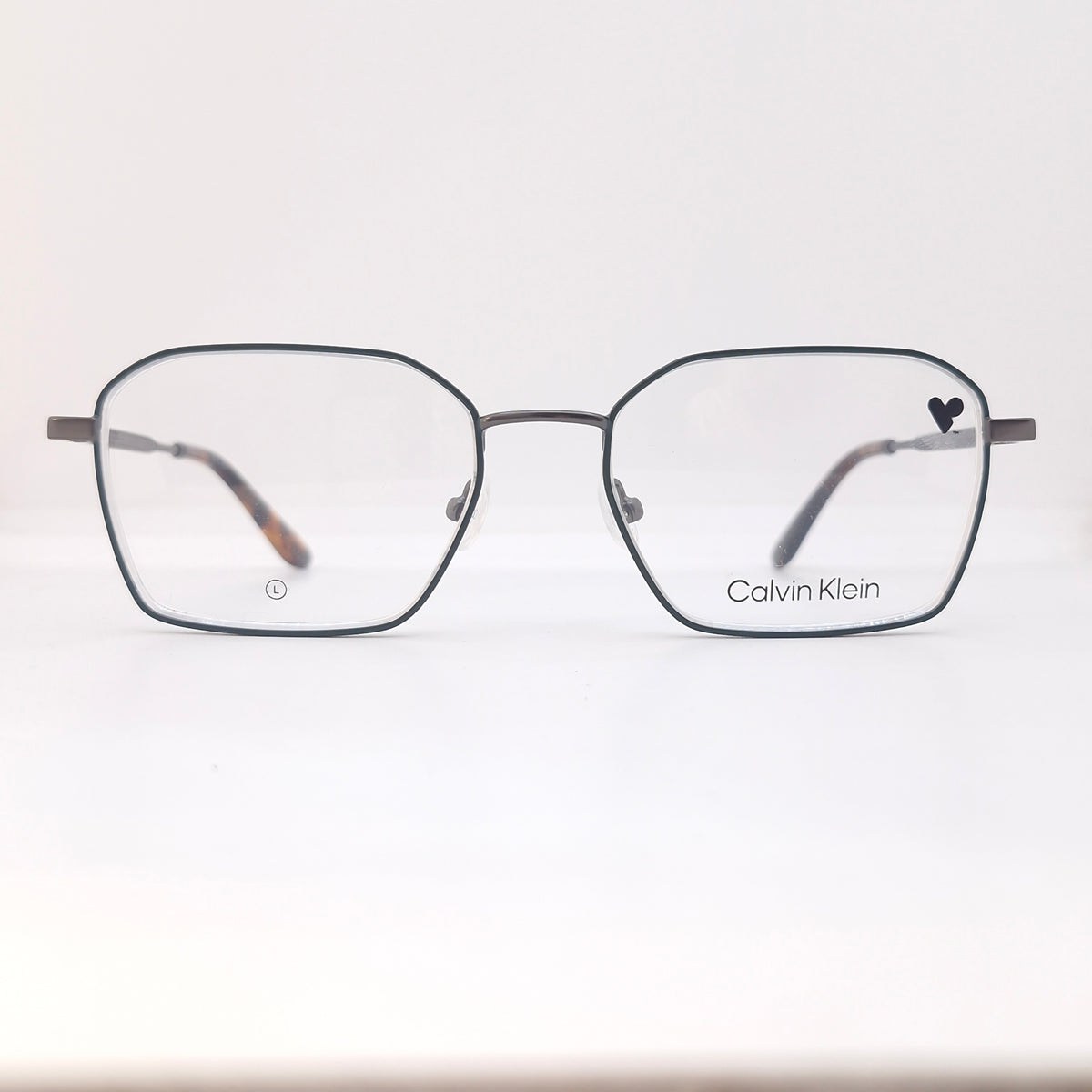 Calvin Klein CK24104 009